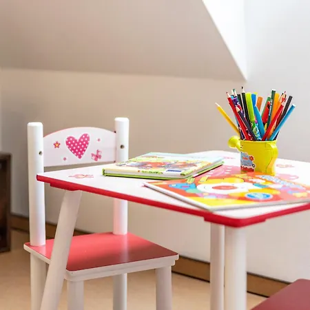Hohenzollern Apartment *